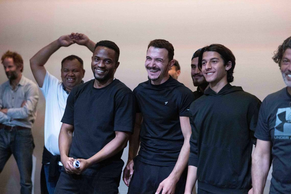 PROJEKT EUROPA - men smiling