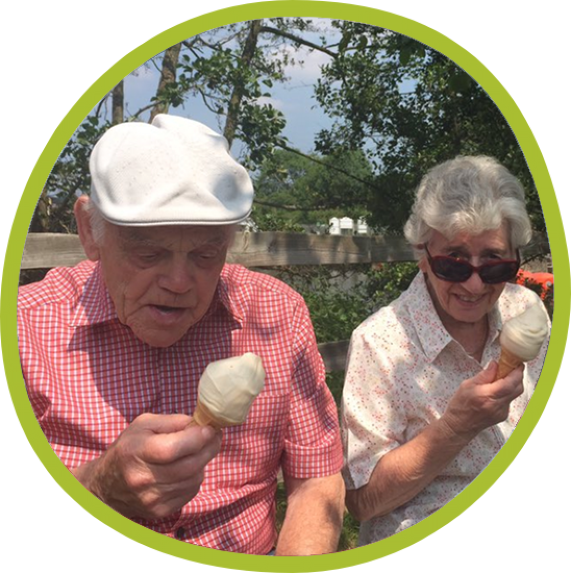 Elderly couple with ice creams
